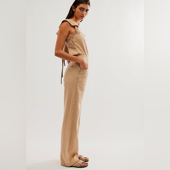 FREE PEOPLE We The Free Love Bite Jumpsuit NEW Size L About Last Night - Picture 10 of 13